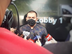 Pengacara Sesalkan Cuitan Guru Depok Singgung HRS dan Holywings
