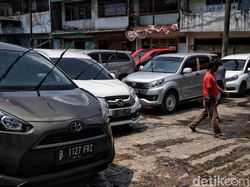 Pilu Jasa Rental Mobil Imbas Larangan Mudik