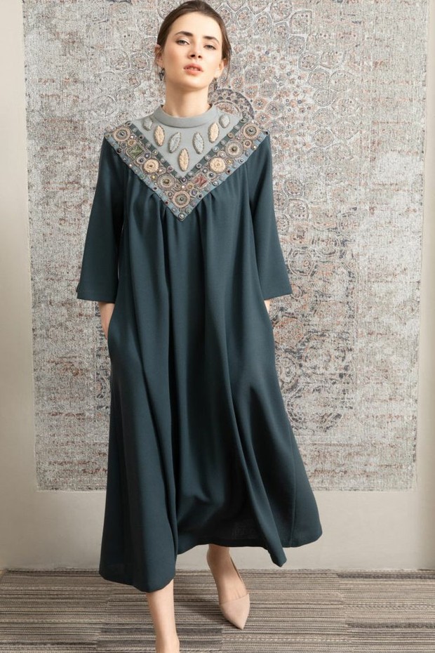 sumber : pinterest.com/voguerussia sumber : pinterest.com/voguerussia