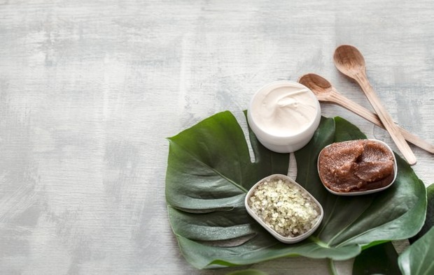 Tidak Memperhatikan Kandungan Produk Eksfoliasi/Foto : freepik.com Tidak Memperhatikan Kandungan Produk Eksfoliasi