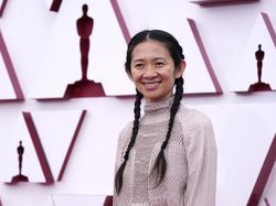 Chloe Zhao Lakukan Ini di Rumah usai Garap Nomadland