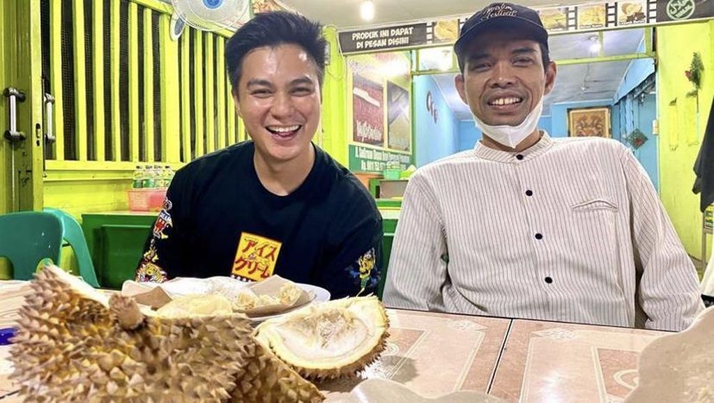 Ustaz Abdul Somad, Penggemar Berat Nasi Mandhi hingga Durian