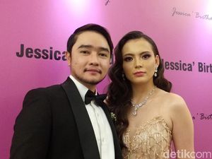 Abash Mantan Lucinta Luna Kenalkan Pacar Baru, Klarifikasi Soal Pelakor Abash Mantan Lucinta Luna Kenalkan Pacar Baru, Klarifikasi Soal Pelakor