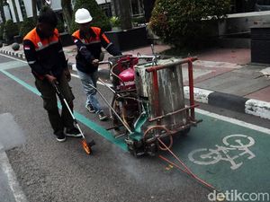 Tak Cuma Jakarta, Jalur Khusus Sepeda Juga Ada di Kota Bandung Tak Cuma Jakarta, Jalur Khusus Sepeda Juga Ada di Kota Bandung