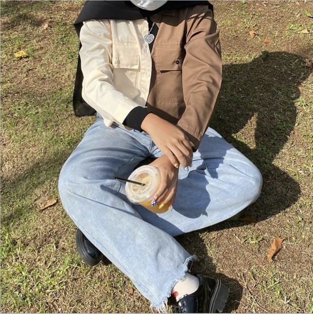 Foto: instagram.com/naylajsmn/ Two tone cropped shirt.