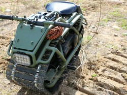 Motor Hamster Ini Bak Tank Tempur, Bobotnya Lebih Enteng dari Honda BeAT