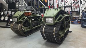 Motor Bertampang Tank Tempur, tapi Lebih Enteng dari Honda BeAT