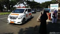 Iring-Iringan Jenazah Kabinda Papua ke TMP Kalibata