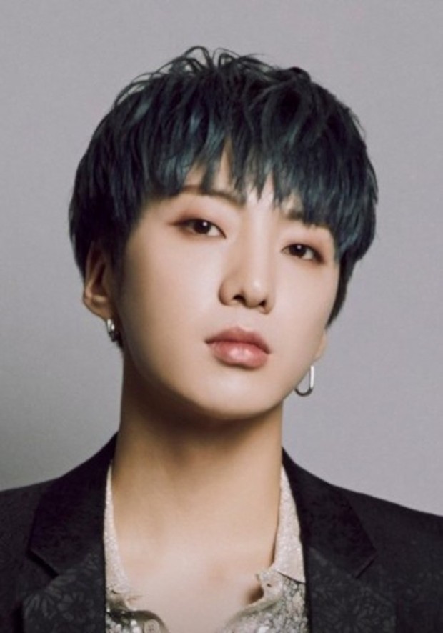kang seung yoon/sumber foto: entertain.naver.com kang seung yoon