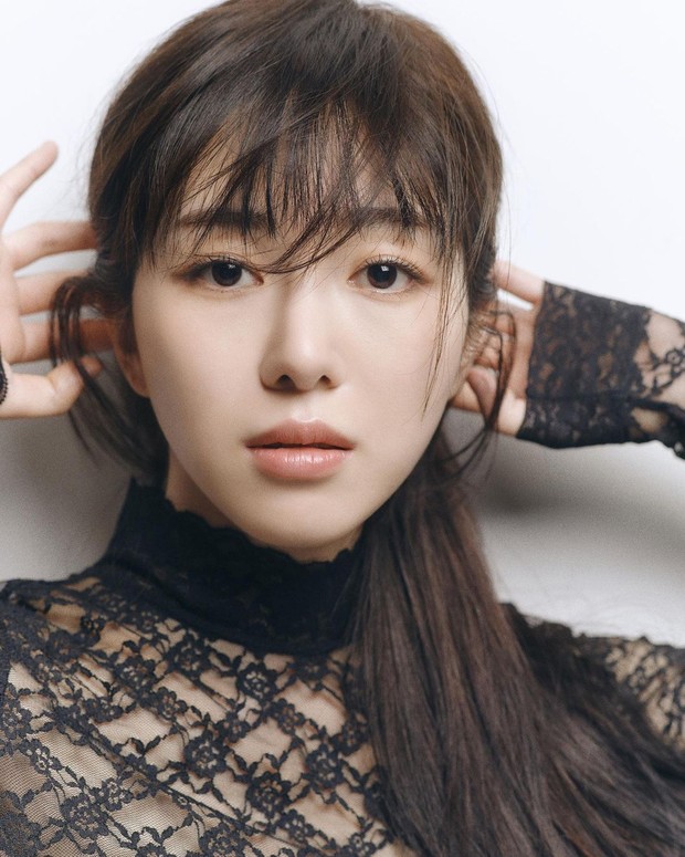 Kwon Mina eks AOA (Instagram.com/kvwowv)