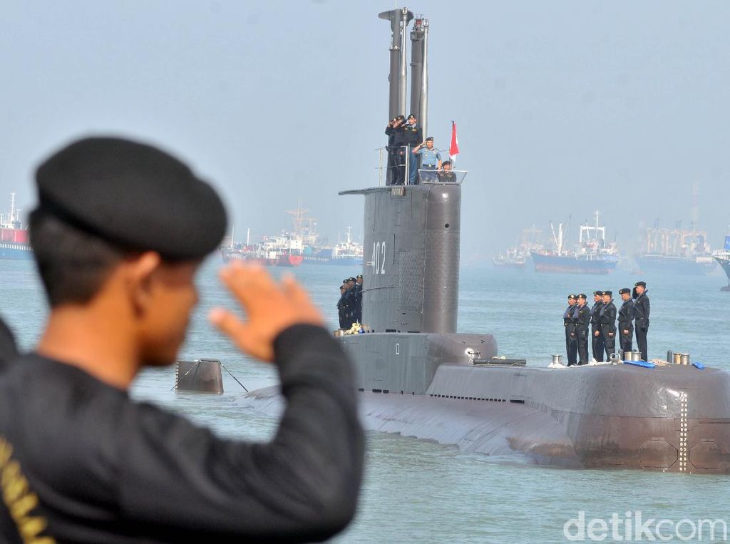 Pelindo Sumbang Rp 1,63 M buat Keluarga 53 Prajurit KRI Nanggala 402 Pelindo Sumbang Rp 1,63 M buat Keluarga 53 Prajurit KRI Nanggala 402