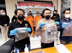 Tega! Bocah Tasikmalaya Dicekok Miras-Disetubuhi 3 Pemuda