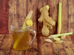 Nongkrong di Angkringan, Ini 5 Minuman Wajib Untuk Hangatkan Badan