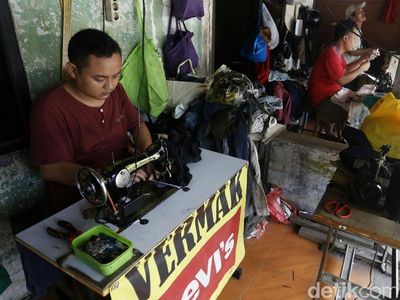 Ramadhan, Jasa Permak Pakaian di Bogor Kebanjiran Order