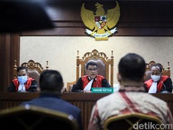 Vonis 5 Tahun Penjara Edhy Prabowo Diwarnai Dissenting Opinion Hakim