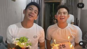 Gaya si Kembar Ridho dan Rizki DA Saat Makan dan Nongkrong Bareng