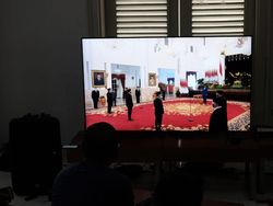 Jokowi Resmi Lantik Mendikbud-Ristek Nadiem dan Menteri Investasi Bahlil