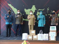 TP PKK Pusat Terima Bantuan 3.500 Paket Sembako dari Swasta