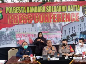 4 Joki Loloskan WN India Tanpa Karantina Punya Kartu Pas Bandara Soetta 4 Joki Loloskan WN India Tanpa Karantina Punya Kartu Pas Bandara Soetta