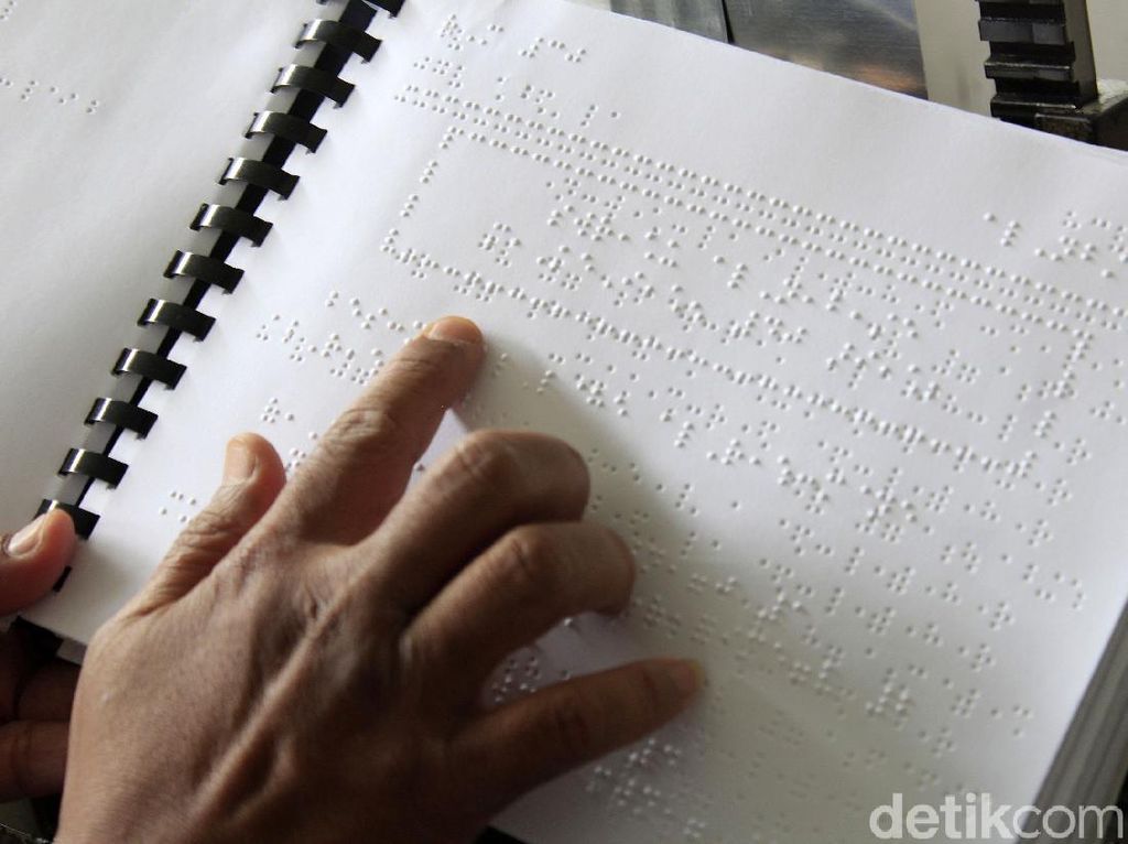 Tadarus Al-Quran Braille di Ponpes ABK KH Ahmad Dahlan Banyuwangi