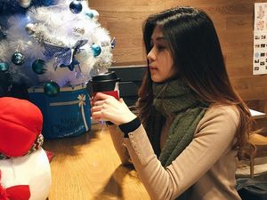 Novita Condro, Istri Kapten Vincent Raditya Saat Menikmati Makanan Enak Novita Condro, Istri Kapten Vincent Raditya Saat Menikmati Makanan Enak