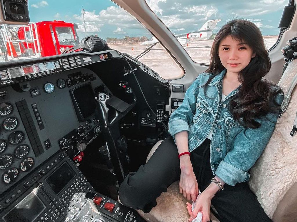Novita Condro Siap Pisah dari Kapten Vincent, Tegaskan Bukan Karena Pria Lain Novita Condro Siap Pisah dari Kapten Vincent, Tegaskan Bukan Karena Pria Lain