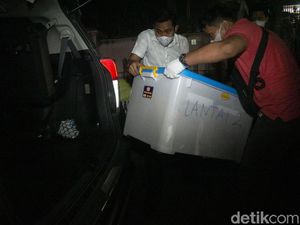 Penampakan Boks Kontainer Hasil Penggeledahan Eks Markas FPI