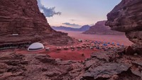 Foto: Bukan di Planet Mars, Ini Penginapan di Yordania