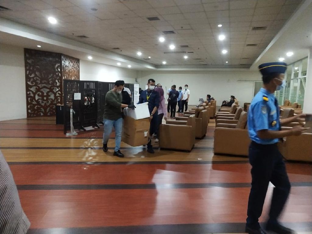 5 Fakta Geger Alat Bekas Antigen di Kualanamu Dipakai Tes Corona 5 Fakta Geger Alat Bekas Antigen di Kualanamu Dipakai Tes Corona