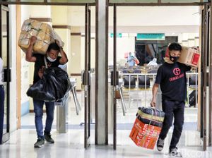 Pemudik Mulai Padati Pelabuhan Tanjung Priok