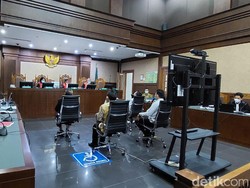 Saksi Cerita Dapat Uang Lelah dari Terdakwa Penyuap Juliari Batubara