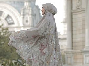 6 Bacaan Doa Selamat Dunia Akhirat yang Bisa Diamalkan Tiap Hari 6 Bacaan Doa Selamat Dunia Akhirat yang Bisa Diamalkan Tiap Hari