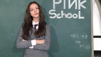 Foto: 10 Koleksi Dior Terinspirasi Jisoo BLACKPINK Sang Global Ambassador