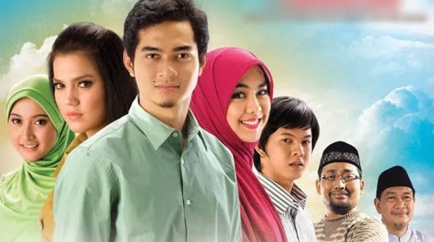 Ketika cinta bertasbih/wikipedia.org Ketika cinta bertasbih