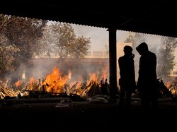 Ahli Mikrobiologi Inggris Sarankan India Lockdown Total