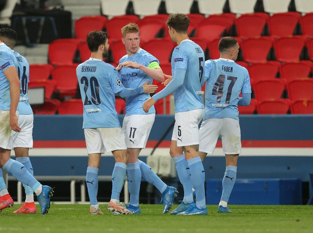 Guardiola Pastikan De Bruyne-Ruben Dias Siap Tempur Lawan Spurs Guardiola Pastikan De Bruyne-Ruben Dias Siap Tempur Lawan Spurs