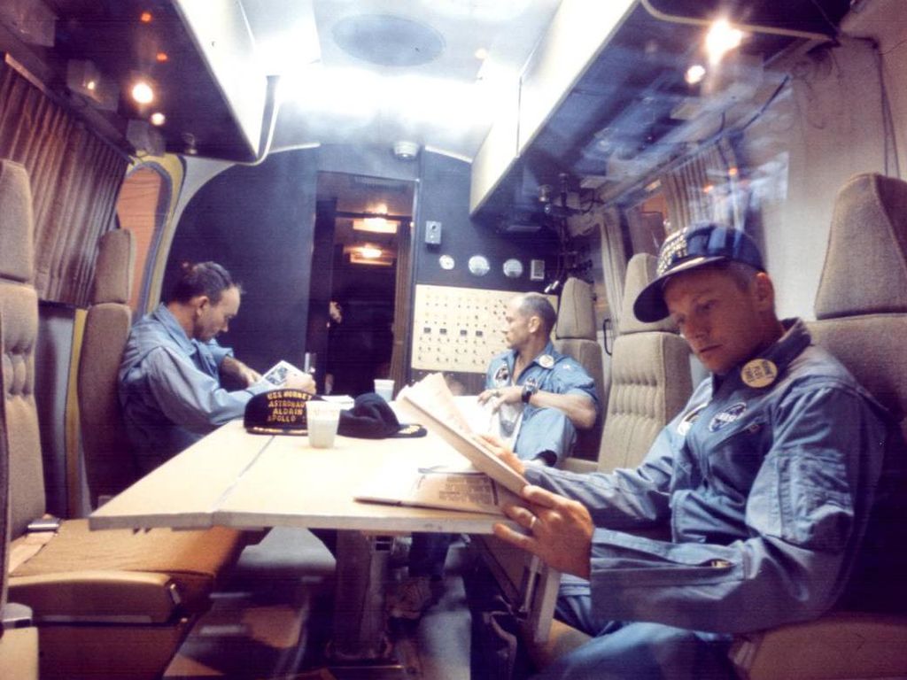 Mengenang Michael Collins, Penjelajah Bulan yang Terlupakan Mengenang Michael Collins, Penjelajah Bulan yang Terlupakan