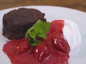 Resep Molten Lava Cake Panggang yang Mudah dan Lumer di Mulut
