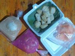 70 Santri Yatim-Dhuafa di Bekasi Keracunan Takjil Gratis