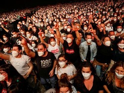 Tidak Ada Penularan Besar Usai Konser Uji Coba Corona di Barcelona