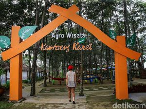 Usir Penat di AgroWisata Kampung Karet Karanganyar Usir Penat di AgroWisata Kampung Karet Karanganyar