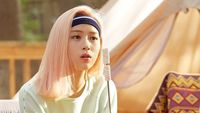 Cantiknya Ryujin ITZY Saat Pemotretan Bareng Es Krim hingga Marshmallow