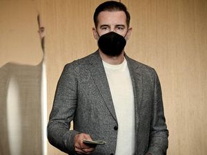 Terlibat Kasus Pornografi Anak, Eks Bek Madrid Ini Minta Maaf Terlibat Kasus Pornografi Anak, Eks Bek Madrid Ini Minta Maaf