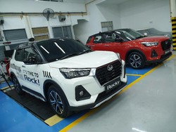 Intip Fitur Canggih Daihatsu Rocky yang Biasanya Ada di Mobil Mewah