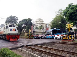 Cegah Kecelakaan, KAI Dukung Pemerintah Atur Perlintasan Sebidang KA