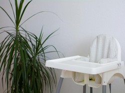 5 Manfaat Penting Penggunaan Kursi Makan Bayi