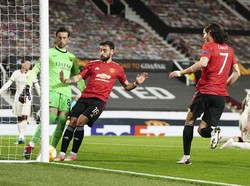 Fernandes-Cavani Klop Banget di Laga Man Utd Vs Roma