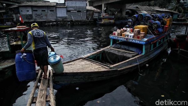 Nelayan Cilincing Mudik Lokal Pakai Perahu Motor Lho