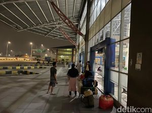 Laporan Langsung: Arus Penumpang Bus di Masa Pengetatan Larangan Mudik Laporan Langsung: Arus Penumpang Bus di Masa Pengetatan Larangan Mudik