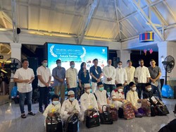 SHGC dan Komunitas Golf Bagi-bagi Santunan